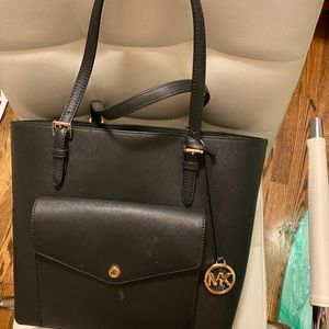 Michael Kors bag (authentic)